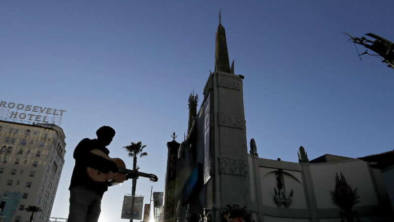 California, il Governatore ordina a tutti i residenti di stare a casa