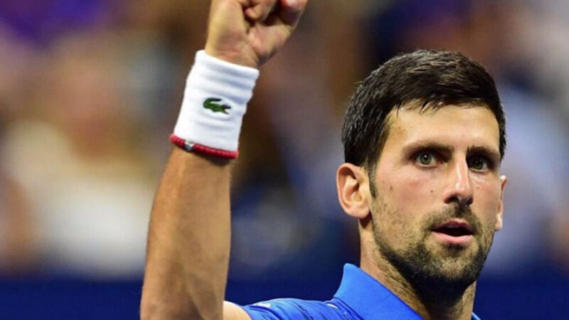Tennis, Novak Djokovic dona un milione di euro per i respiratori