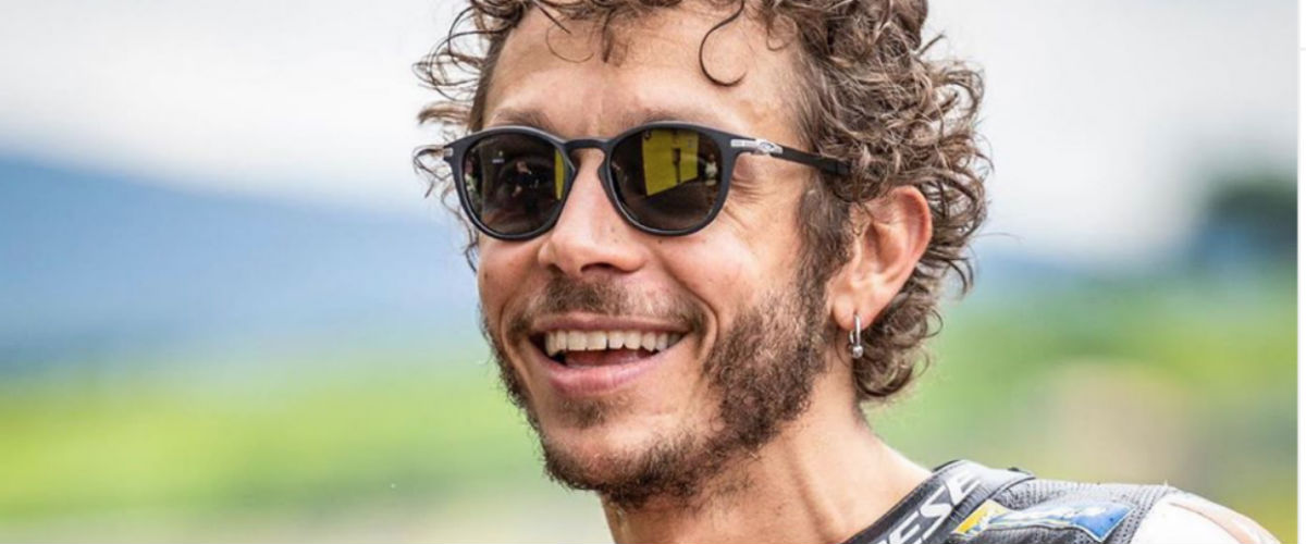 Valentino Rossi non si ferma e firma il contratto per altri due anni