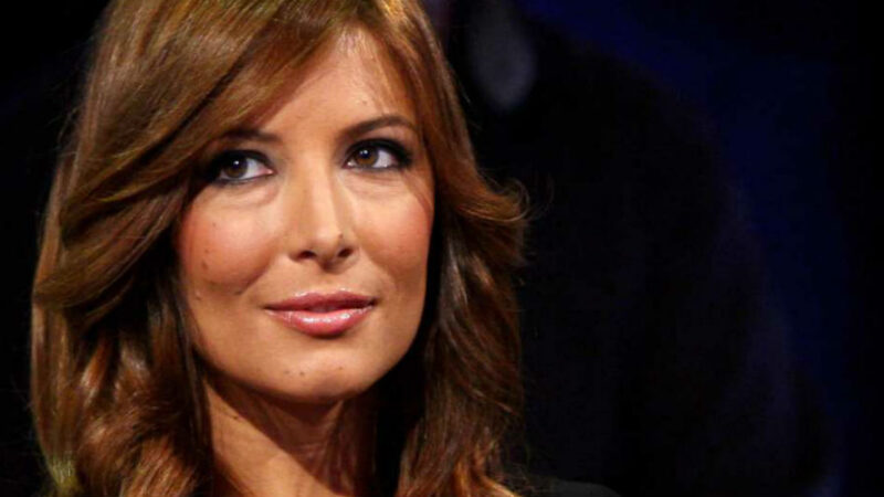 Il figlio di Selvaggia Lucarelli contesta Salvini: identificato dalla polizia