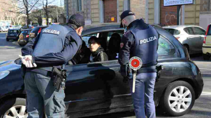 Italia, il ritorno del modulo di Autocertificazione