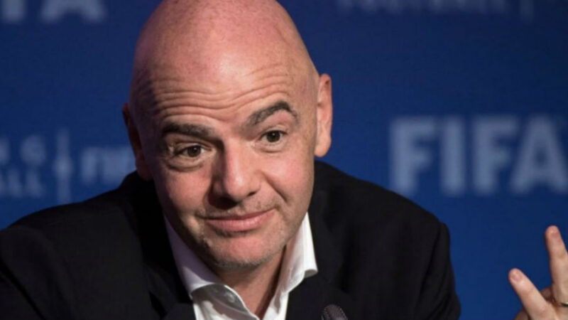FIFA, il Presidente Gianni Infantino positivo al Covid