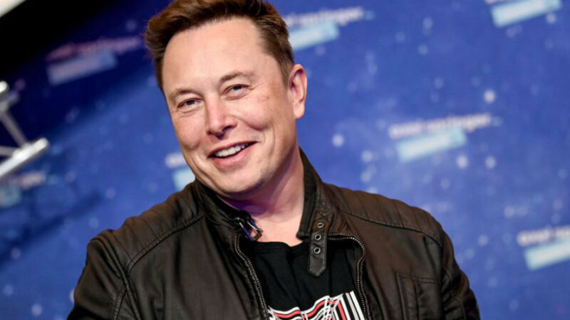 Elon Musk supera Jeff Bezos e diventa l’uomo più ricco al mondo