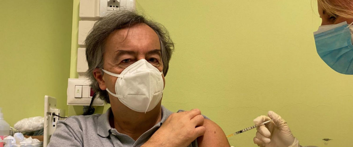 Roberto Burioni: “Vaccinarsi il 7 gennaio è un miracolo”