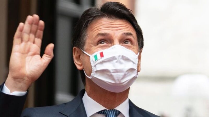 Giuseppe Conte torna all’Università: venerdì 26 febbraio la lezione in video streaming