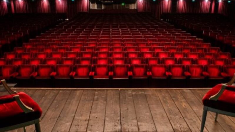 Italia, riaprono cinema e teatri in zona gialla