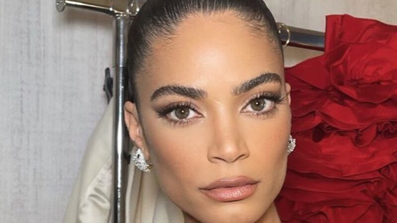 Elodie contro gli hater: “Ci stanno un sacco di stro*zi frustrati”