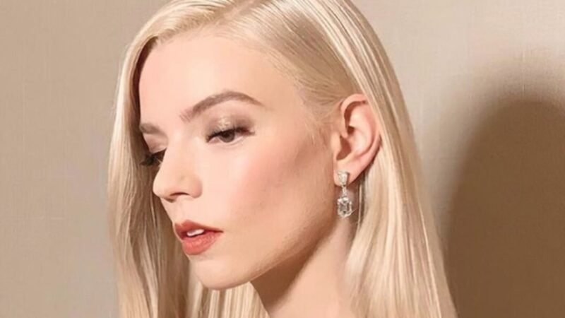 “Golden Globe 2021”: la serie caso “La Regina degli Scacchi” vince e trionfa anche Anya Taylor-Joy