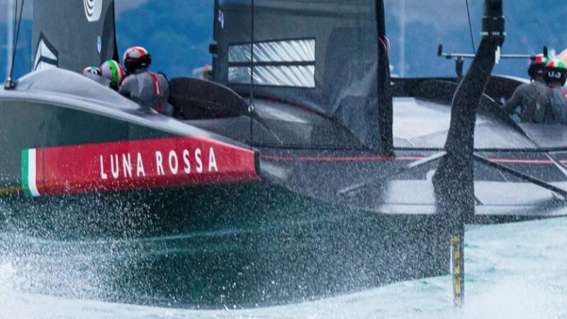 L’Italia intera è con Luna Rossa: azzurri 1 a 1
