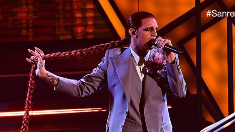 Sanremo 2021, Achille Lauro e il secondo quadro con Barra e Santamaria