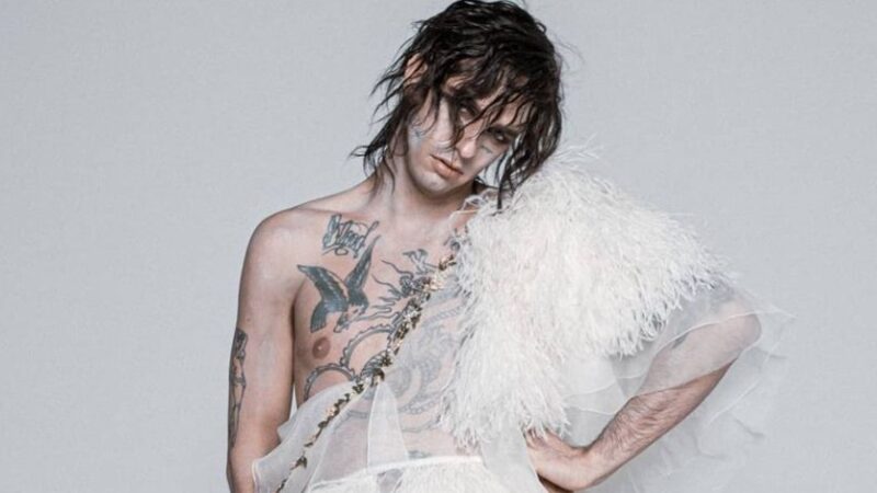Achille Lauro a Sanremo per il quarto quadro: è il Punk Rock