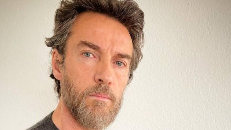 Alessio Boni racconta la sua vita in “Mordere la nebbia” per il figlio Lorenzo