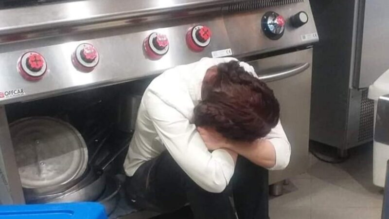 Zona Rossa, l’urlo silenzioso di Camilla Moccia in una foto