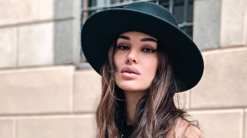 Su Instagram Rosa Perrotta parla di maternità e non trattiene le lacrime
