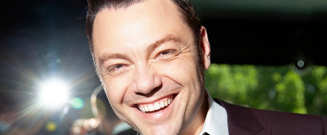 Tiziano Ferro, il 2021 è un anno speciale per il cantautore (Video)