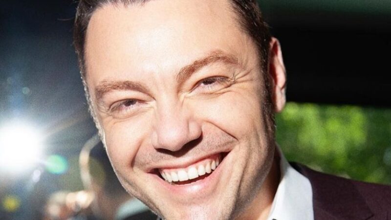 Tiziano Ferro: “avrei voluto festeggiare con voi i miei vent’anni di carriera”
