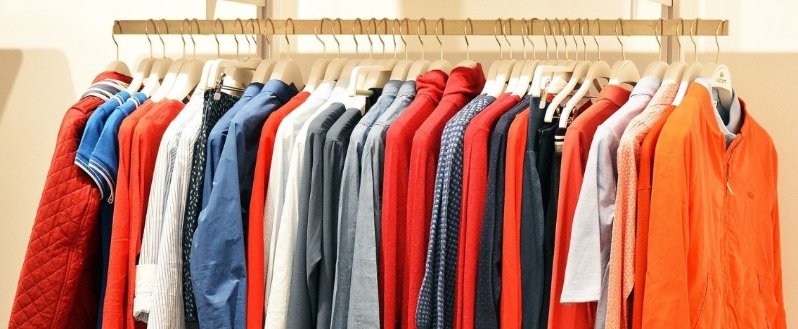Il fast fashion e l’impatto negativo sull’ambiente e sul pianeta