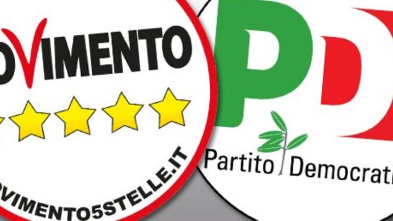 PD e 5 Stelle al bar