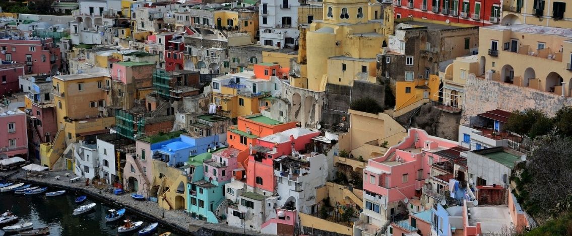 Procida, capitale della cultura 2022: cosa c’è da vedere sull’isola