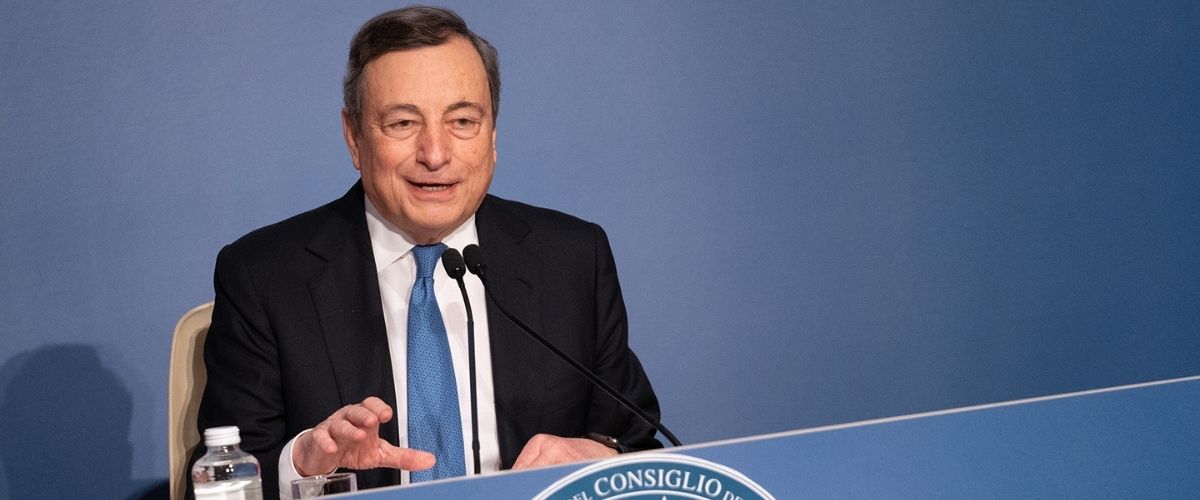 Conferenza Stampa, Draghi: “sono un nonno al servizio delle istituzioni”