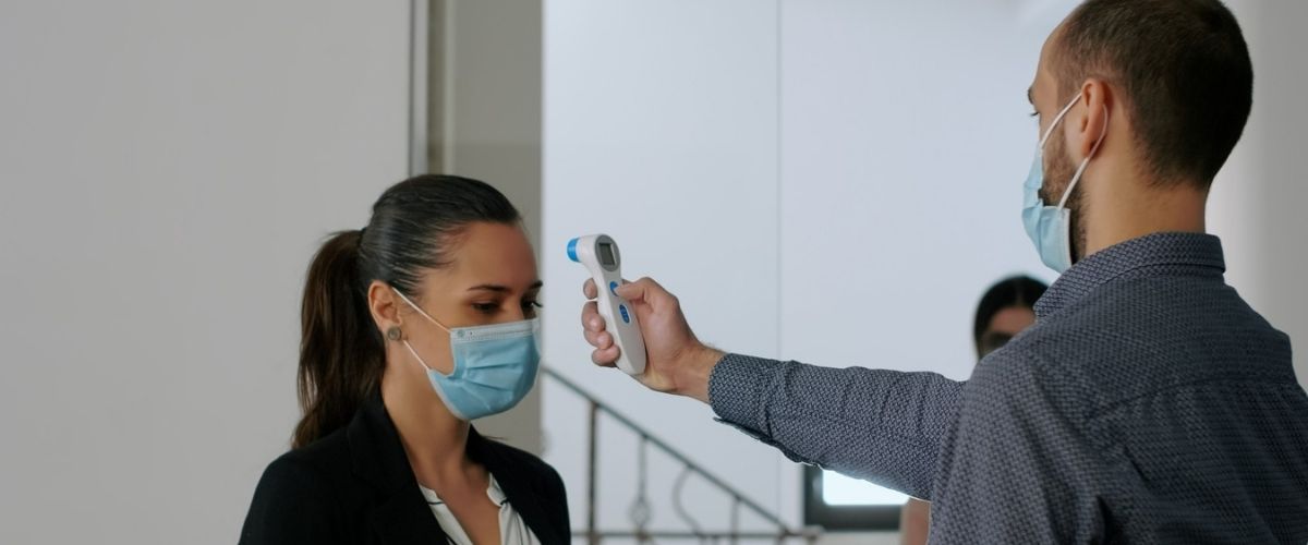 Contagi Omicron, per la Germania l’Italia è “zona a rischio”