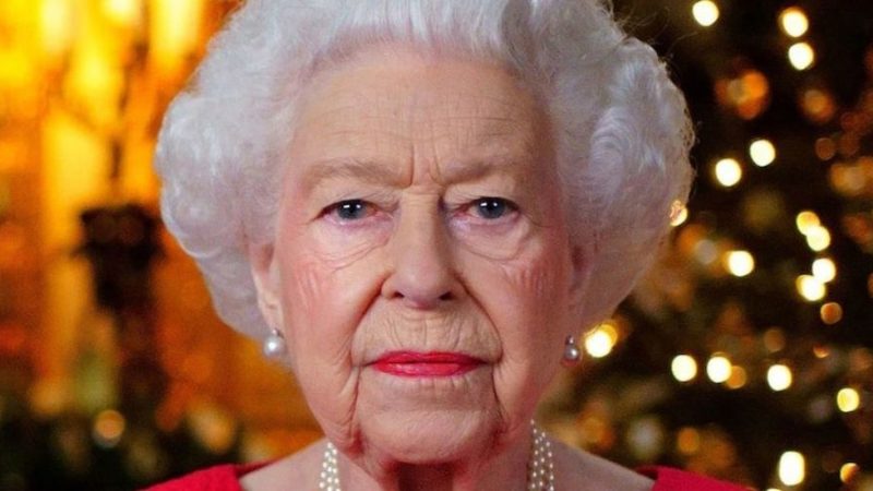 Regina Elisabetta, un Natale diverso per la sovrana. Ecco cosa è accaduto