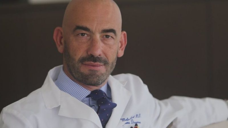 Variante Omicron, per Bassetti non bisogna fare catastrofismi