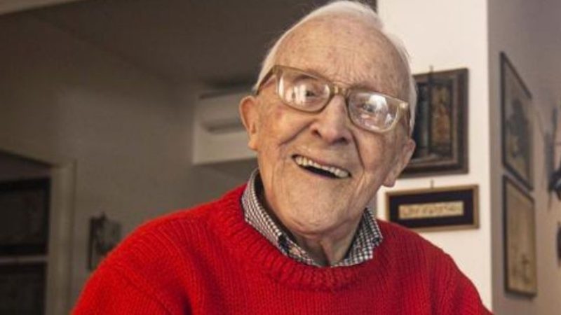 Lutto nel mondo del giornalismo: è morto a 102 anni Sergio Lepri