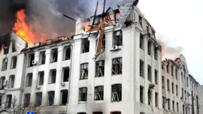 Guerra Russia-Ucraina, nuovi attacchi uccidono i civili. Tra i morti anche bambini