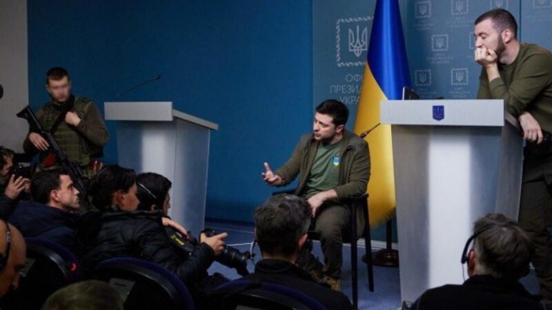 Il presidente Zelensky: “non entreremo nella Nato”
