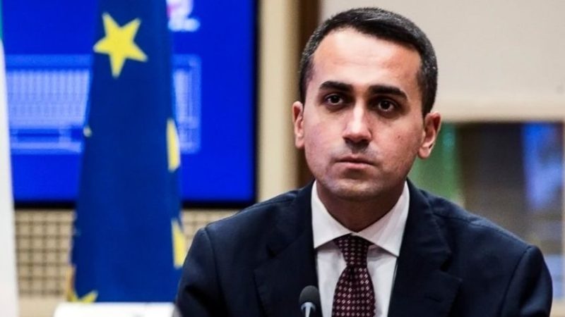 Espulsi 30 diplomatici russi dall’Italia, Di Maio: “una misura di sicurezza”