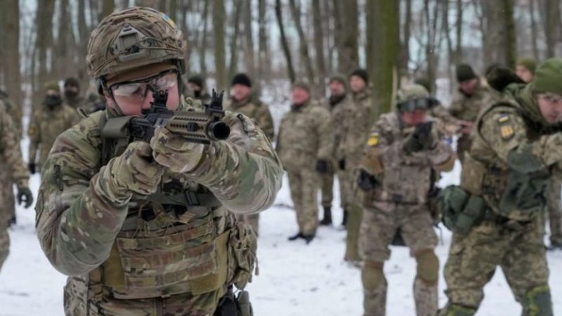 Guerra in Ucraina, la Russia non ritira le truppe, ma le riposiziona