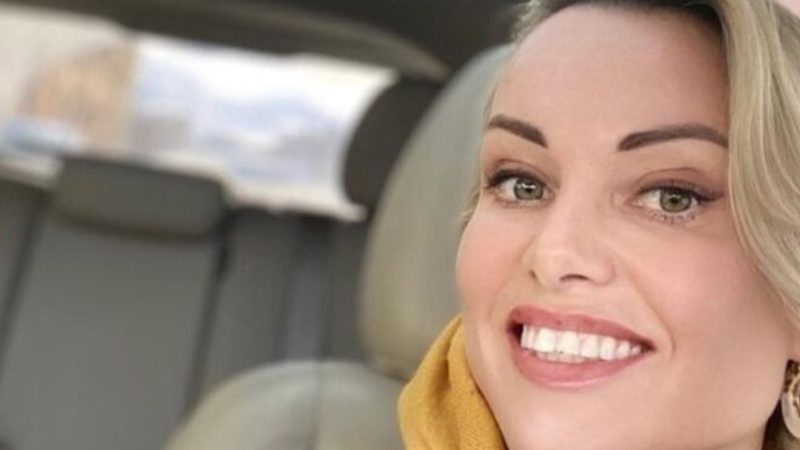 Marina Ovsyannikova scrive il primo articolo dopo la sua protesta contro la guerra