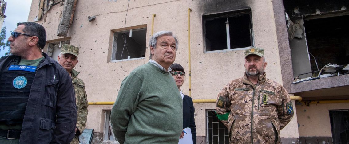 Missili su Kiev durante la conferenza di Guterres