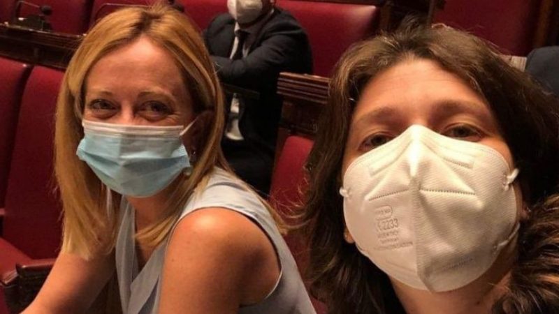 Utero in affitto potrebbe diventare “reato universale”