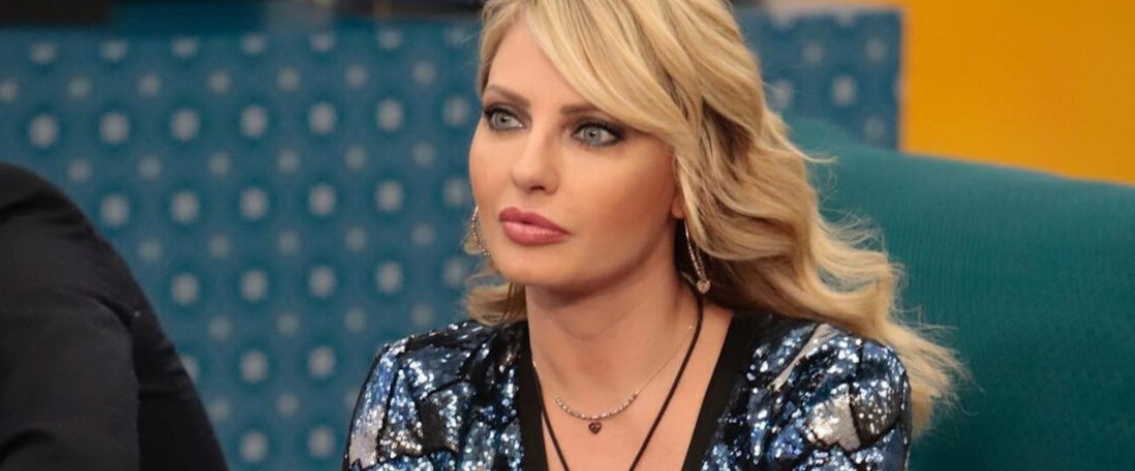 Manila Nazzaro riabbraccia un’ex gieffina in Campidoglio e svelano il motivo (VIDEO)