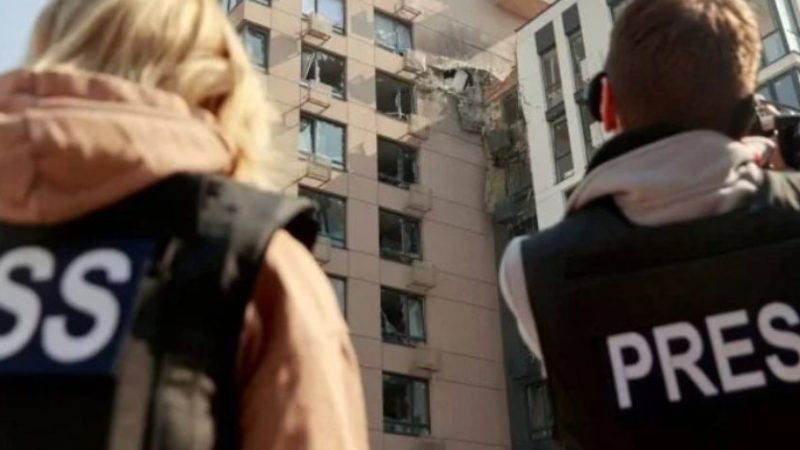 Ucraina, feriti altri due giornalisti nei bombardamenti