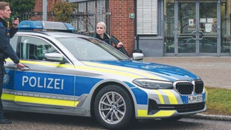 Germania, donna e bambina di 7 anni accoltellate a scuola