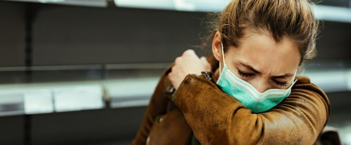 La nuova variante indiana del Covid lo rende sempre più trasmissibile