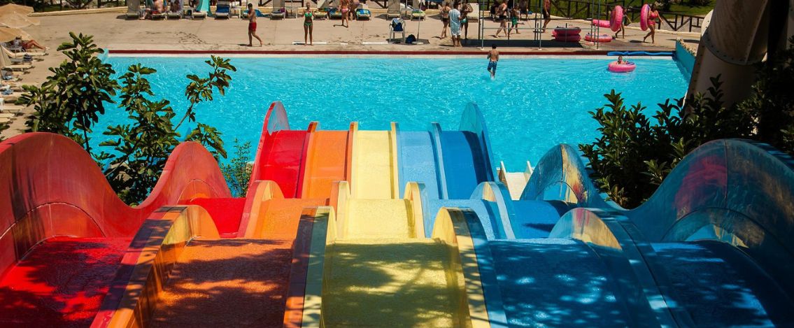 Blitz dei NAS, chiusi dieci parchi acquatici per diverse irregolarità