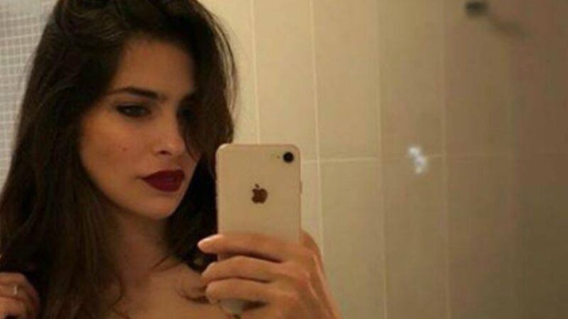 Ariadna Romero incanta i fan: i momenti più belli vissuti in vacanza con Leo