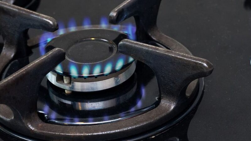 Caro energia, la bolletta del gas diventa mensile