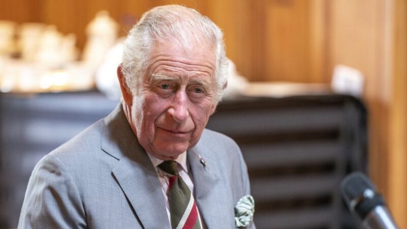 È morta la regina, viva il re: Carlo è sovrano d’Inghilterra