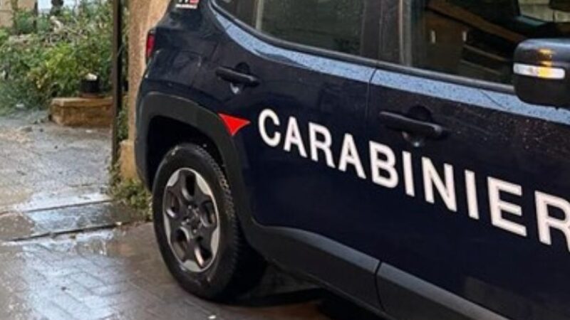 Milano, due minorenni abusate su un tram. Arrestati due coetanei