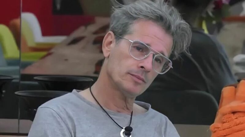 Marco Bellavia lascia la Casa del Grande Fratello Vip: il comunicato ufficiale 