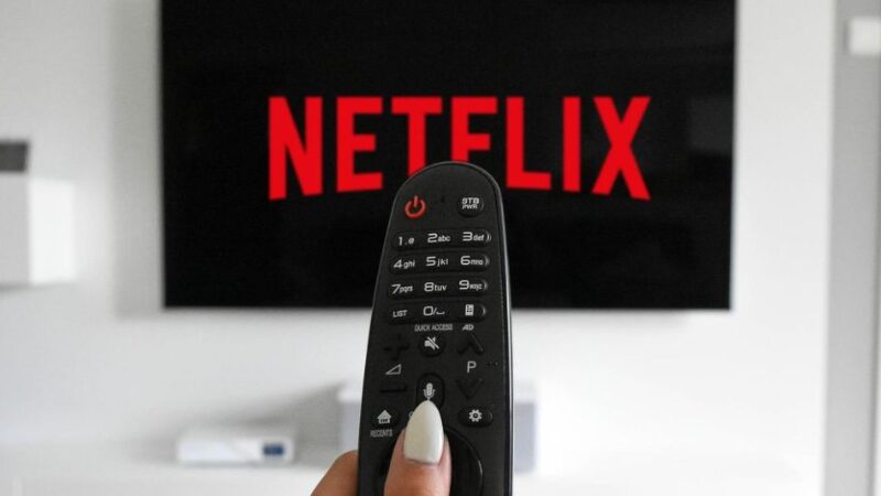 Scoperto traffico illegale di serie tv e contenuti editoriali pirati