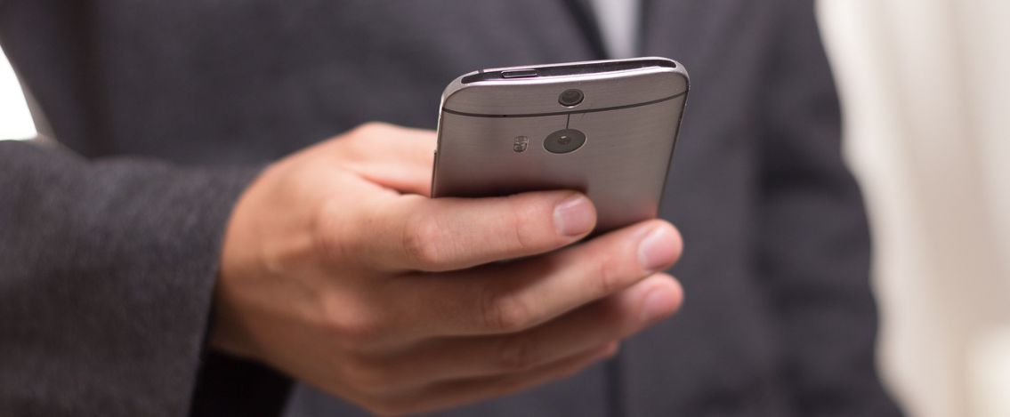 Bonus smartphone e tablet in arrivo per i deputati