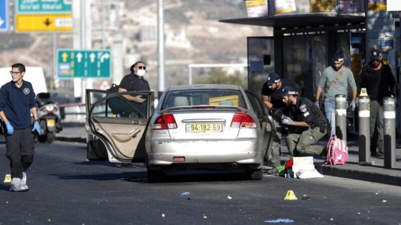 Gerusalemme, due esplosioni alle fermate degli autobus