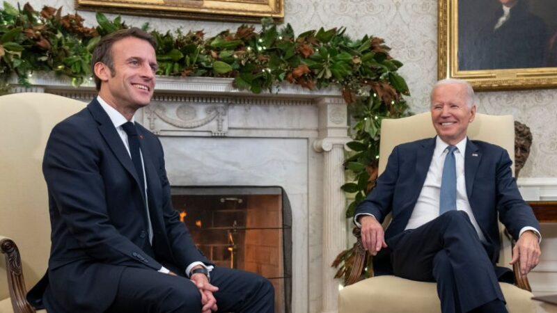 Guerra in Ucraina, la pace è possibile? Ecco le posizioni di Francia e Usa