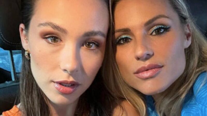 Aurora Ramazzotti e la dolcissima dedica per mamma Michelle